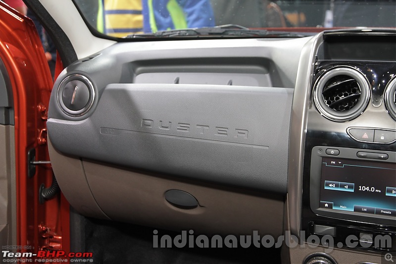 Renault Duster facelift spotted testing in India-2016renaultdusterfaceliftgloveboxautoexpo2016.jpg