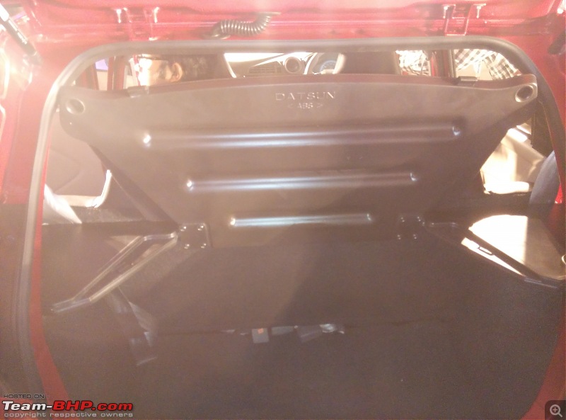 The Datsun Redi-Go Hatchback-tray-open-abs.jpg