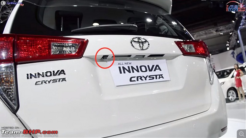 Toyota Innova Crysta @ Auto Expo 2016-reversecamera.jpg