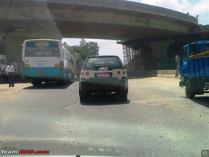 Spotted Toyota Fortuner. PICS on Pg. 5 & 19. EDIT : Launch on 24th August!-29062009521.jpg