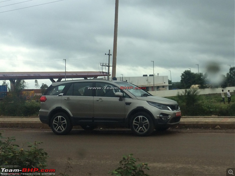 Tata Hexa @ Auto Expo 2016-2.jpg