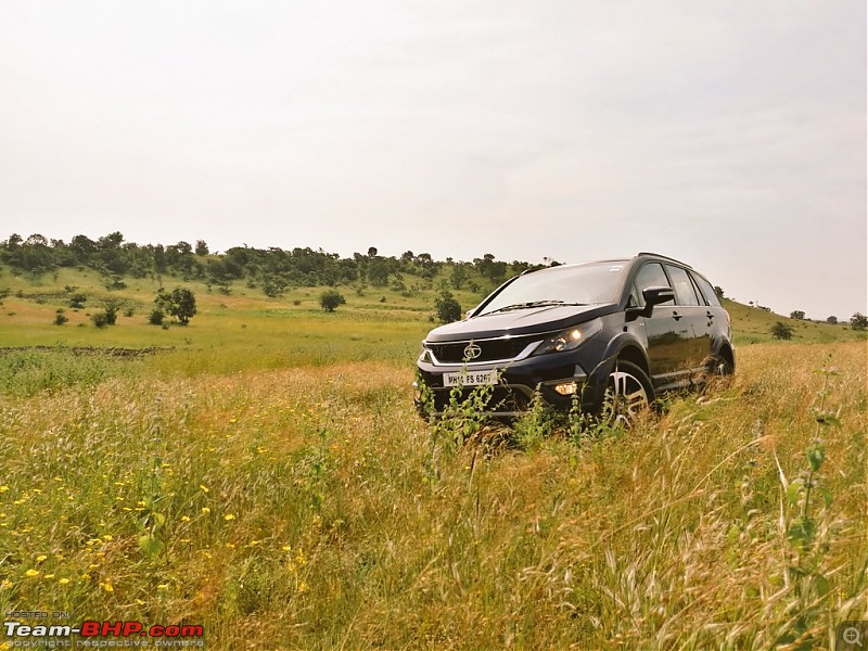 Tata Hexa @ Auto Expo 2016-cvmxeksusaefxtc.jpg