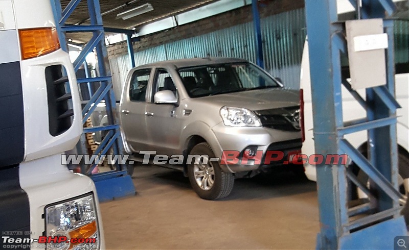 SCOOP Pics! Chinese Foton Tunland (Pick-Up) spotted testing near Pune-foton-watermark2.jpg