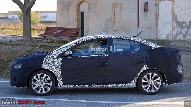 The 2017 Hyundai Verna. Launched at 8 lakhs, ex-showroom Delhi-3.jpg