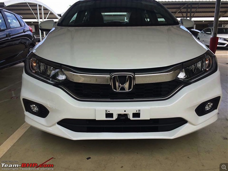 Honda working on City Facelift. EDIT: Launched at Rs 8.5 lakhs-2017hondacityfaceliftspied01.jpg