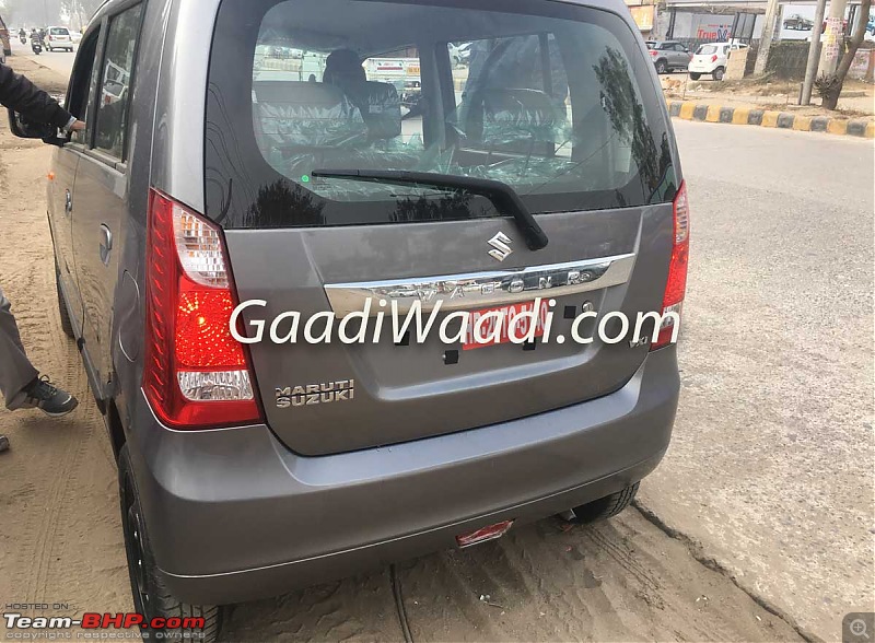 Stingray with WagonR badging and black & beige interiors. EDIT: It's a new top-end VXi+ variant-2017marutisuzukiwagonrlxivxi9.jpg