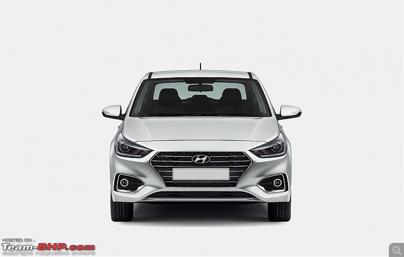 The 2017 Hyundai Verna. Launched at 8 lakhs, ex-showroom Delhi-2017hyundaivernaofficialimagefront.jpg