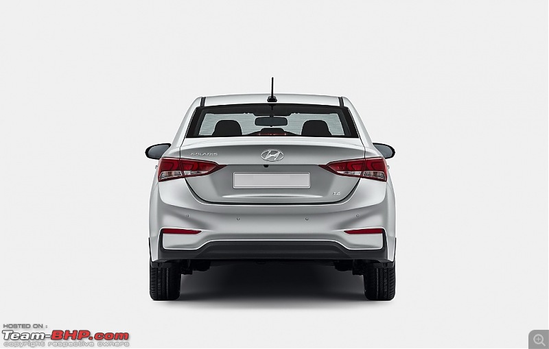 The 2017 Hyundai Verna. Launched at 8 lakhs, ex-showroom Delhi-2017hyundaivernaofficialimagerear.jpg