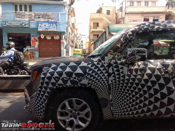 Jeep Renegade spied testing in India-2.jpg