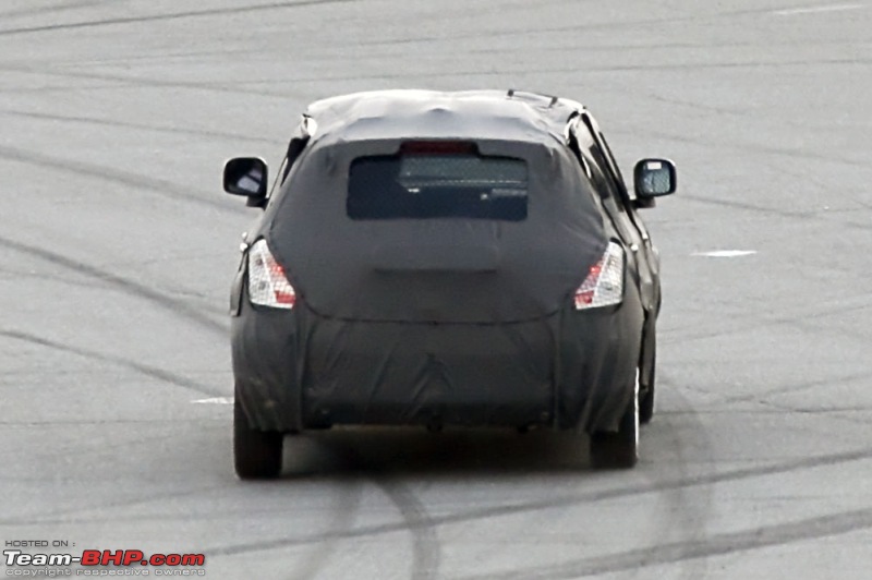 Spyshots: 2010-2011 Maruti Suzuki Swift 2. EDIT: More pics on pg 8 & pg 16!-2011_suzuki_swift_5.jpg