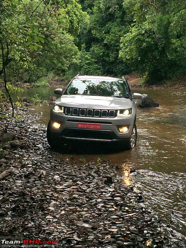 Meeting the Jeep Compass. EDIT: Priced between 14.95 to 20.65 lakhs-dclcnnwvwaa1vfu.jpg