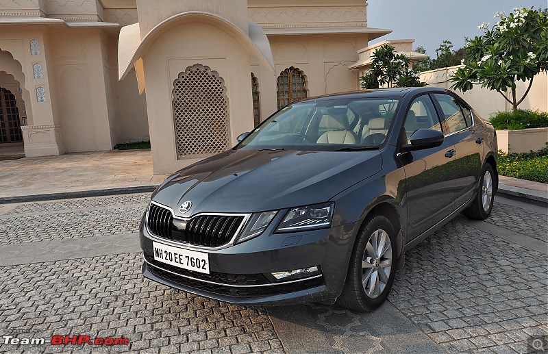 A close look: The 2017 Skoda Octavia Facelift with hands-free parking-p6210115.jpg