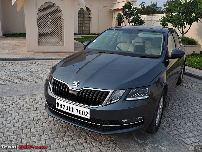 A close look: The 2017 Skoda Octavia Facelift with hands-free parking-p6210124.jpg