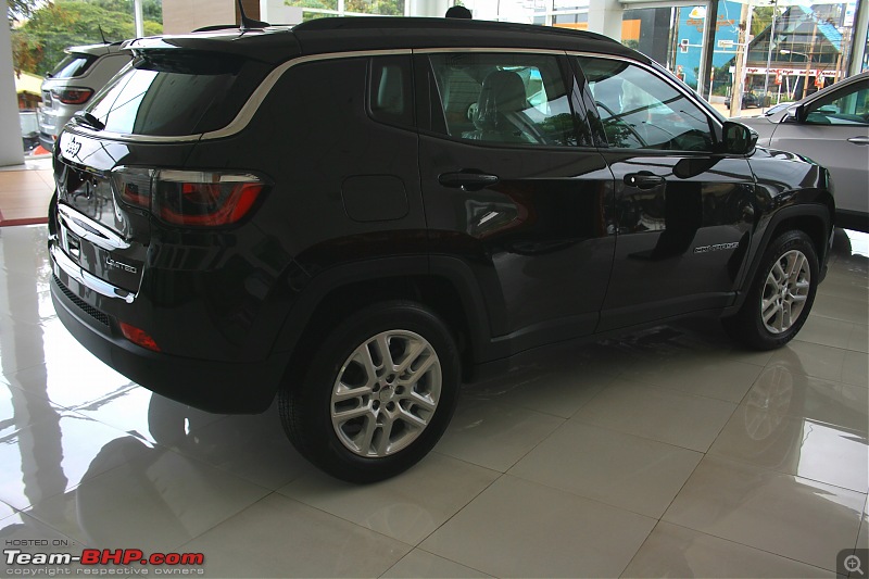 Meeting the Jeep Compass. EDIT: Priced between 14.95 to 20.65 lakhs-20170805_185246.jpg