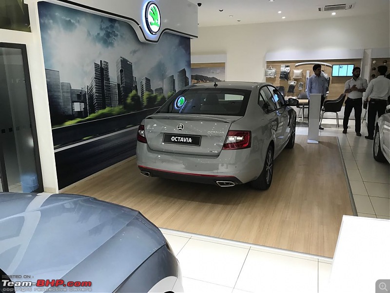 Scoop! Skoda Octavia vRS spotted in Mumbai. EDIT: Launched at 24.62 lakhs-img20170822wa0028.jpg