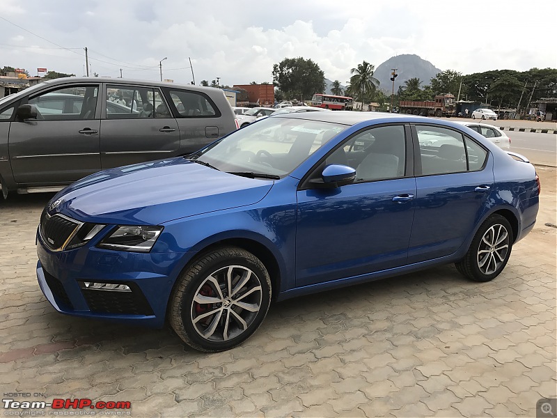 Scoop! Skoda Octavia vRS spotted in Mumbai. EDIT: Launched at 24.62 lakhs-img_6806.jpg