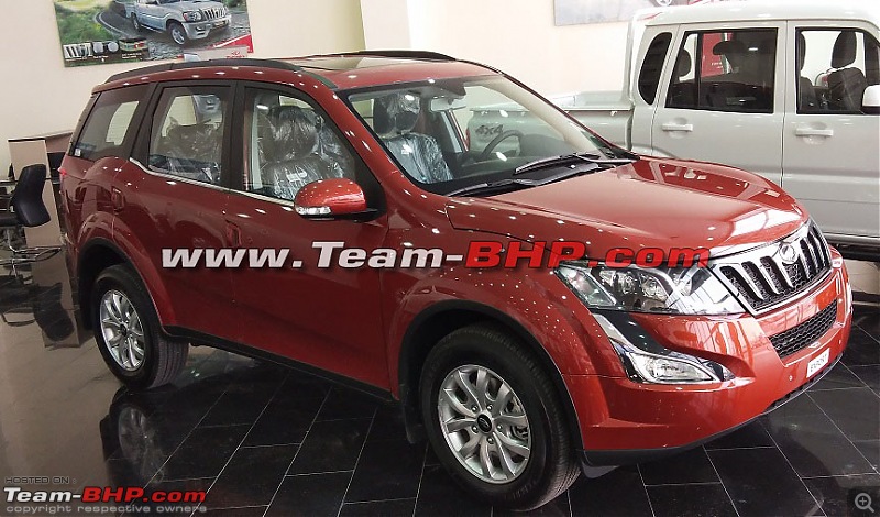 Scoop! Mahindra XUV500 Petrol Engine pics. EDIT: Launched at Rs 15.49 lakhs-9.jpg