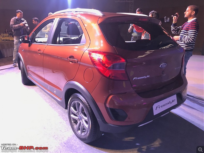 Ford testing a Figo crossover? EDIT: Now revealed as Freestyle-6.jpg