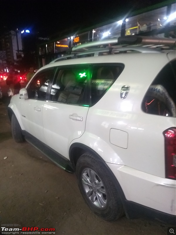 Mahindra-badged Rexton @ Auto Expo 2018-img_20180208_192651516.jpg