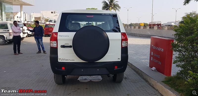 The Mahindra TUV300 Plus. EDIT: Priced at Rs. 9.70 lakh-img20180219wa0015.jpg