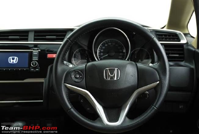 The best stock steering wheel among Indian cars-hondajazzsteeringwheel100877.jpg