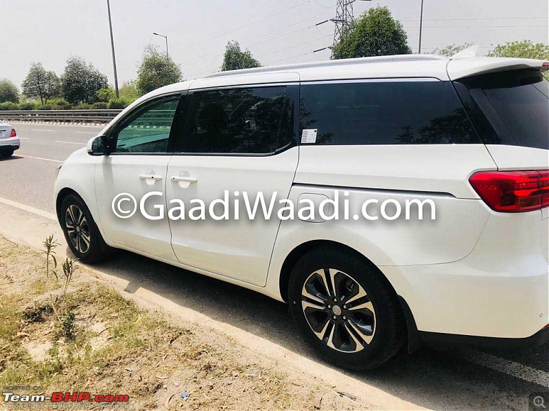 Kia Grand Carnival MPV coming in 2020. Edit: Launched @ 24.95 lakhs-kiagrandcarnivalmpvinnovacrystarivalspiedinindia3.jpg