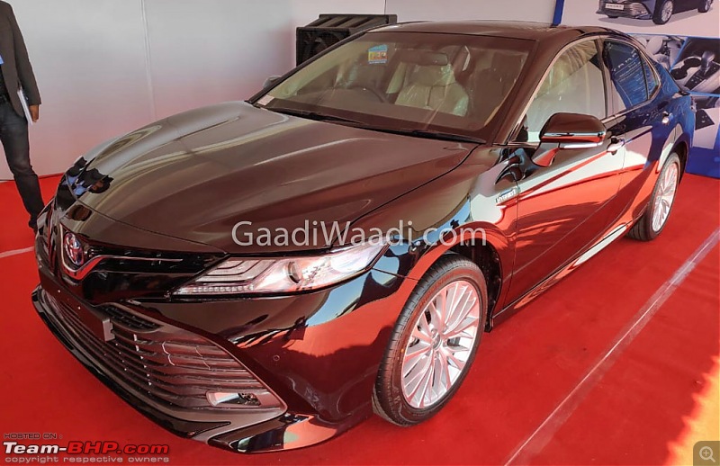 Next-gen Toyota Camry spotted testing in India EDIT: Launched at Rs. 36.95 lakhs-1.jpg