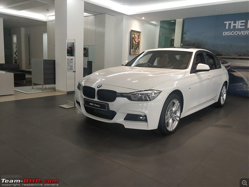 BMW silently launches the 330i, priced from Rs. 42.4 lakh-front.jpeg