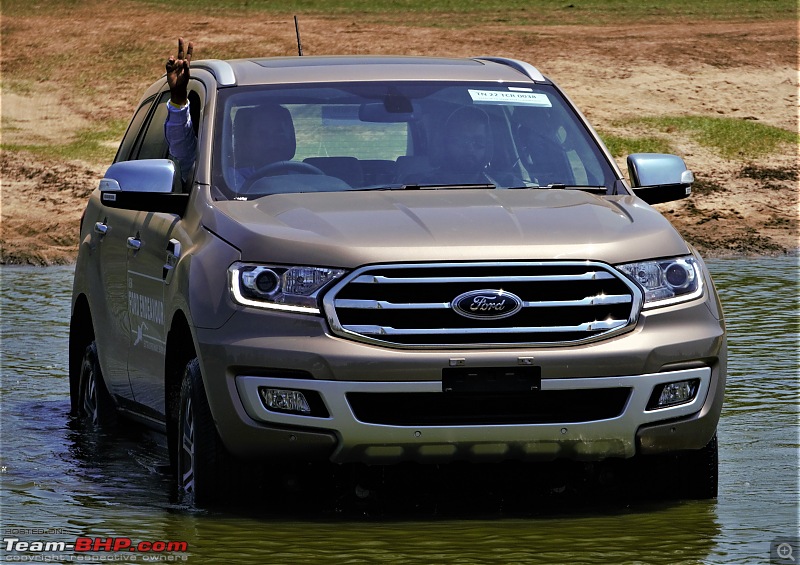 Ford Endeavour facelift launch in early 2019. EDIT: Spotted in India-p1040993_.jpg