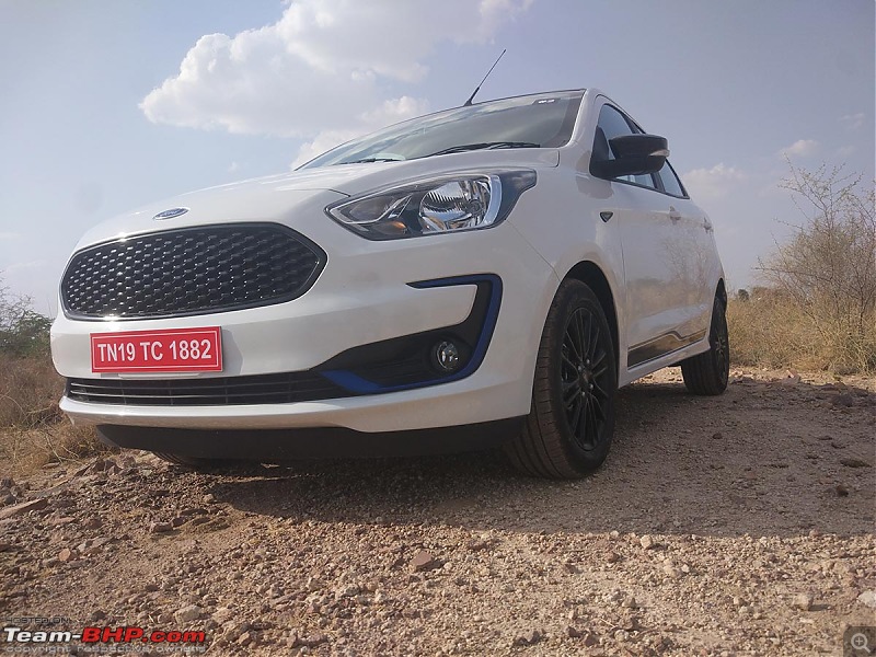 Scoop! Ford Figo facelift spotted. EDIT: Launched @ Rs. 5.15 lakhs-2019fordfigofrontfoglamps.jpg