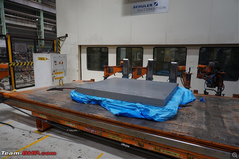 Mahindra Logistics : An insight into automotive logistics at a car factory-dsc03181.jpg