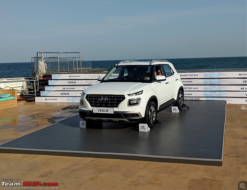 Hyundai Venue : Official Preview. EDIT: Launched @ 6.5 lakhs-opening.jpg