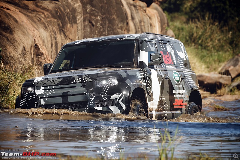 Scoop! Next-gen Land Rover Defender spotted testing in India-img_20190608_154613.jpg