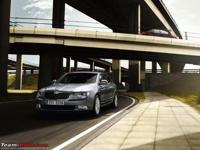 SCOOP : New Skoda Superb Caught testing in Bangalore. PICS on Pg. 2,5-01_superb.jpg