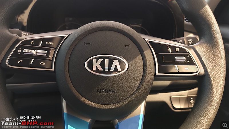 The Kia Seltos SUV (SP Concept). EDIT : Launched at Rs. 9.69 lakhs-17.-steering-wheel.jpg