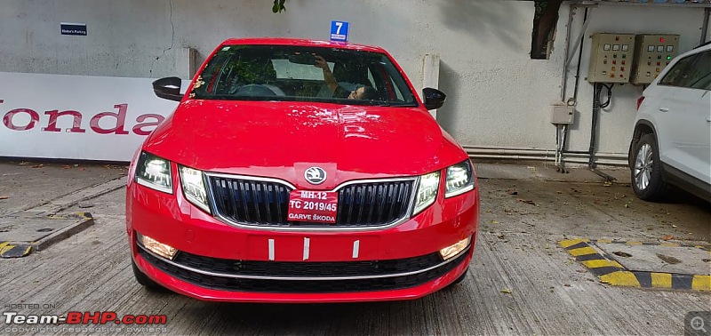 Skoda Octavia Onyx launched at Rs. 20 lakh-whatsapp-image-20191108-10.30.26-am-3.jpeg