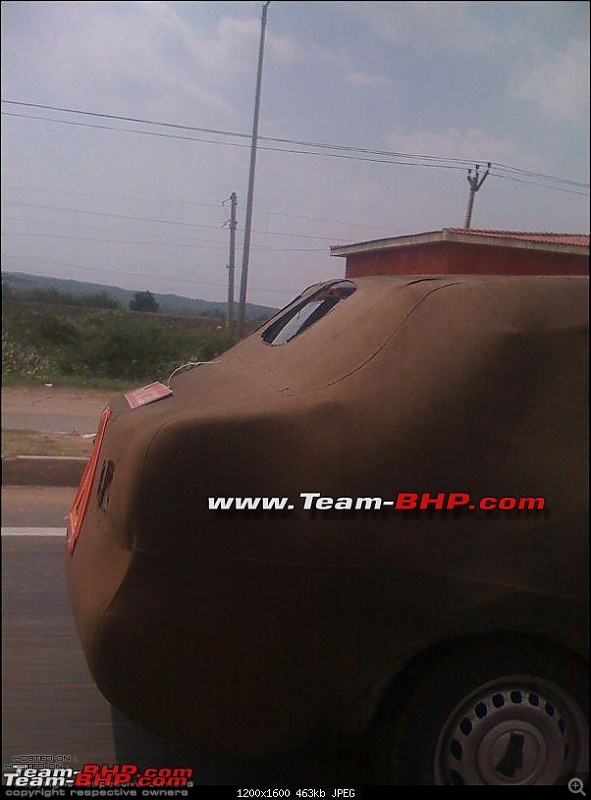 SCOOP !! Ford's new small car for India (with Spy Pics). Update launched now Figo!-05.jpg