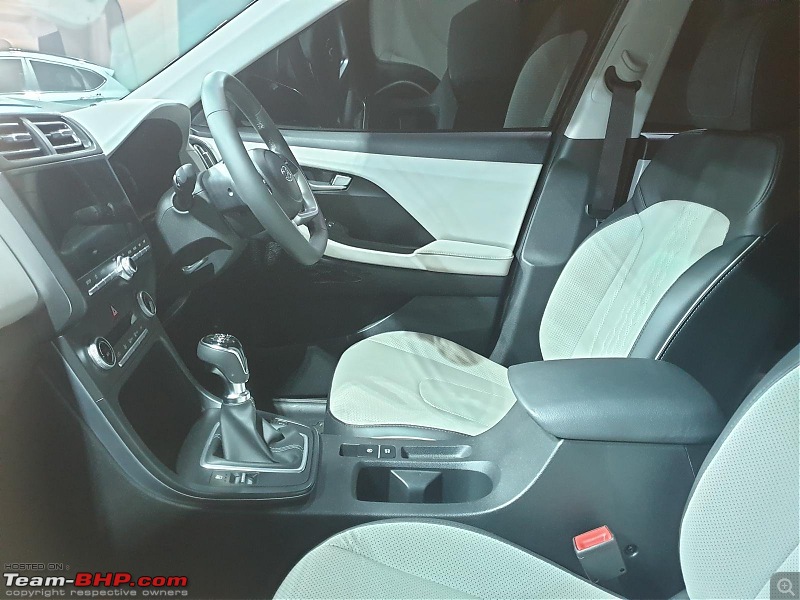 2nd-Gen Hyundai Creta @ Auto Expo 2020. Edit: Launched at 9.99 lakhs-cretainterior93fb.jpg