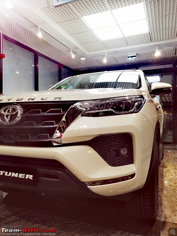 2021 Toyota Fortuner Facelift spied undisguised in India. EDIT: Now Launched at Rs. 29.98 lakhs-img_20200929_190853.jpg