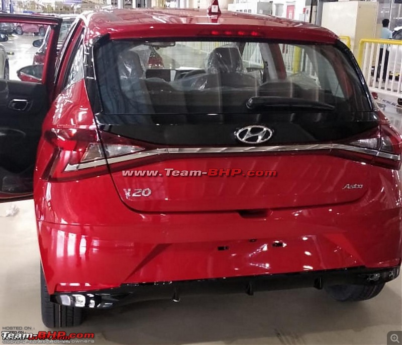 Third-gen Hyundai i20 spotted testing in Chennai. Edit: Launched at 6.79 lakhs-2.jpg