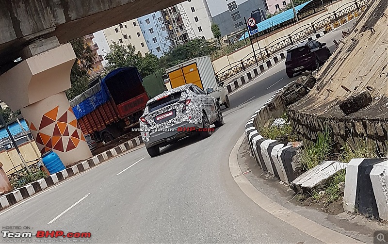 Toyota C-HR crossover spied testing in India-20201019_1223400.jpg