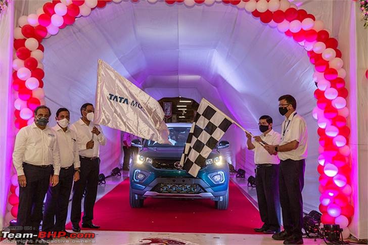 Tata Motors produces its 4-million'th passenger vehicle-0_485_735_0_70_http___img.haymarketsac.in_autocarpro_55430e74c1264249b2aaad41356e7b1b.jpg