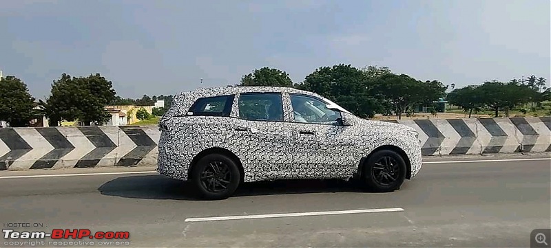 The 2nd-gen Mahindra XUV500, coming in Q3-2021-fb_img_16045493682984548.jpg