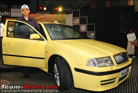 Indian cars with unusual colours from the factory-31look12.jpg