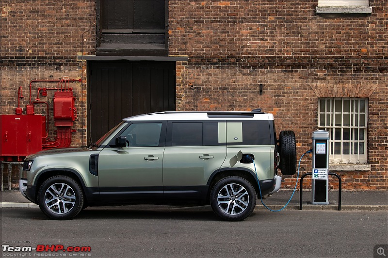 Land Rover Defender Plug-in hybrid bookings open-land-rover-defender-phev-1.jpg