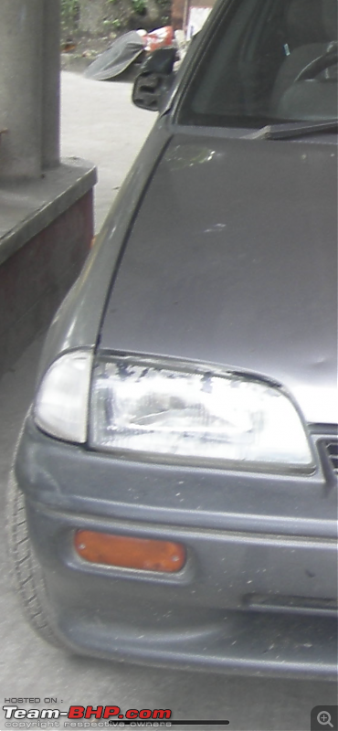 Why did people put a black strip on their headlights in the 90s?-1bbe3a8b9ce542d58553aee1069be40c.png