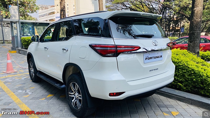 2021 Toyota Fortuner Facelift spied undisguised in India. EDIT: Now Launched at Rs. 29.98 lakhs-876f493f5f0541228446fb35fd909dc7.jpeg