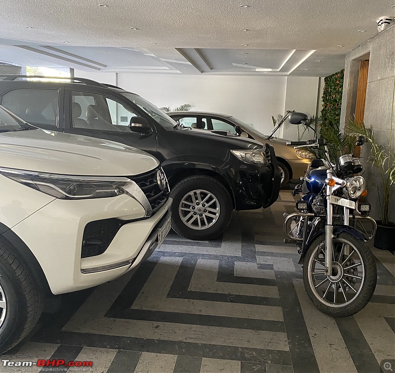 2021 Toyota Fortuner Facelift spied undisguised in India. EDIT: Now Launched at Rs. 29.98 lakhs-img_5092.jpg