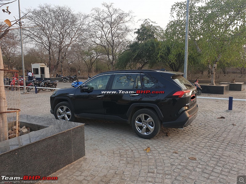 Toyota RAV4 coming to India as a CBU import-3.jpg
