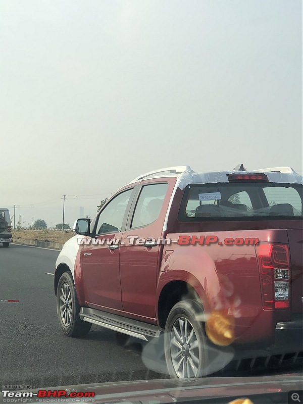 Isuzu D-Max V-Cross 1.9L 4x4 AT spied. EDIT : Now Launched at Rs. 19.99 lakhs-3.jpg